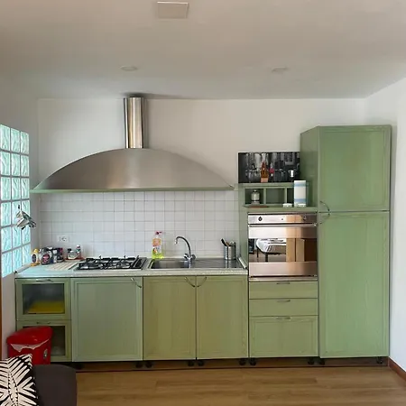 Appartement Bright And Cozy Near Trastevere Station Rome